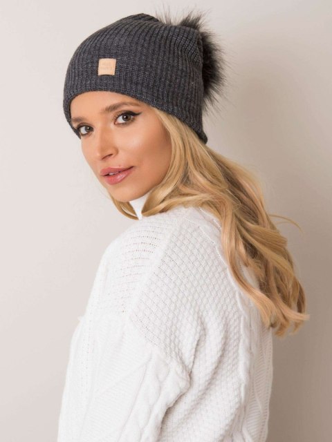 Czapka damska z pomponem ciemnoszary Beanie Czapka damska z pomponem ciemnoszary Beanie