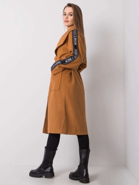 Płaszcz LK-PL-508316.95P jasny brązowy 38 Płaszcz LK-PL-508316.95P jasny brązowy 38
