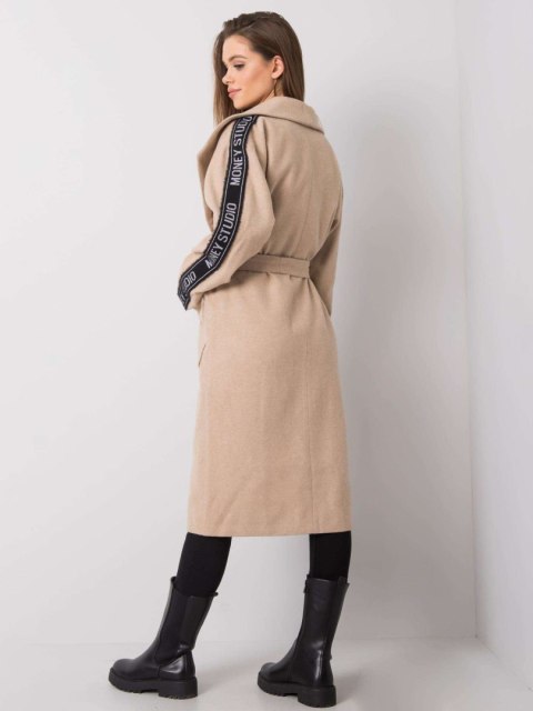 Płaszcz LK-PL-508316.95P beżowy 40 Płaszcz LK-PL-508316.95P beżowy 40