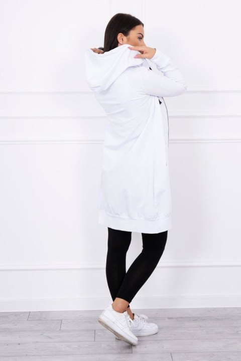 Bluza tunikowa w kolorze białym – minimalistyczny, codzienny styl