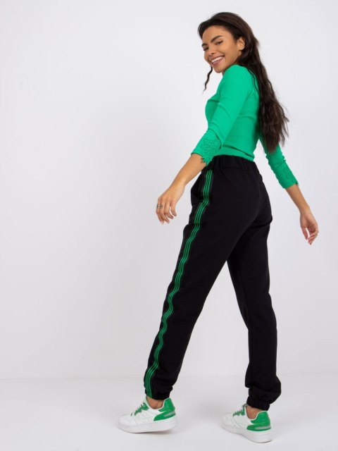 Spodnie dresowe RV-DR-7456.14P czarny L/XL Spodnie dresowe RV-DR-7456.14P czarny L/XL