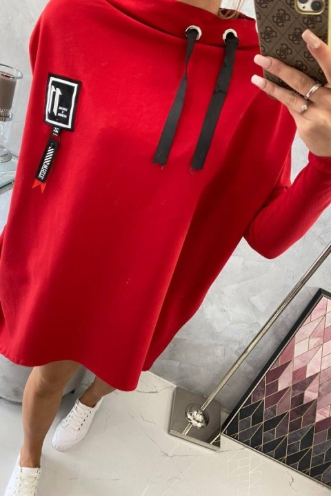Bluza oversize z asymetrycznymi bokami czerwona Bluza oversize z asymetrycznymi bokami czerwona