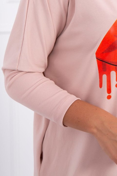 Bluzka oversize z nadrukiem tęczowych ust ciemny pudrowy róż