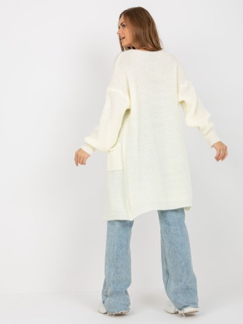 Sweter TW-SW-BI-9019.82 ecru Sweter TW-SW-BI-9019.82 ecru