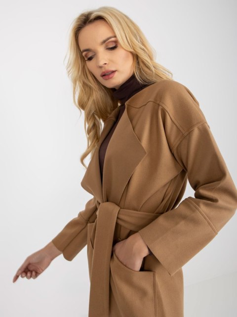Płaszcz TW-PL-BE-M125.21 camelowy L Płaszcz TW-PL-BE-M125.21 camelowy L
