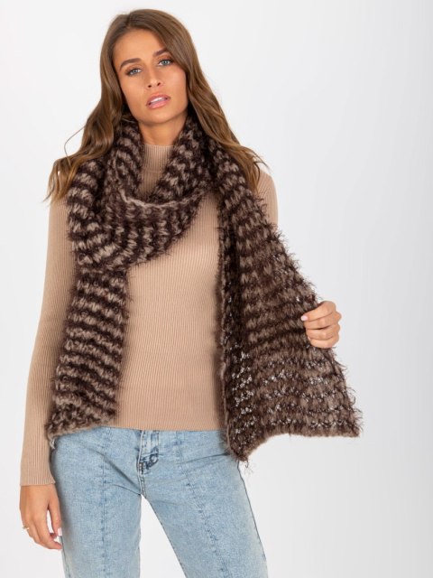 Szalik AT-SZ-3710.88 ciemny bezowy Szalik AT-SZ-3710.88 ciemny bezowy
