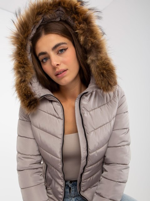 Kurtka NM-KR-P22-6627.03P ciemny bezowy 2XL Kurtka NM-KR-P22-6627.03P ciemny bezowy 2XL