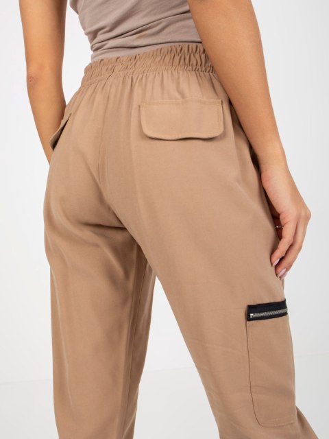 Spodnie CHA-SP-2022.18 camelowy L/XL Spodnie CHA-SP-2022.18 camelowy L/XL