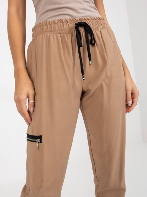 Spodnie CHA-SP-2022.18 camelowy S/M Spodnie CHA-SP-2022.18 camelowy S/M