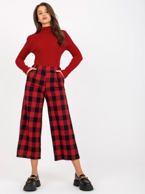 Spodnie LK-SP-509097.20P czarno-czerwony 40 Spodnie LK-SP-509097.20P czarno-czerwony 40