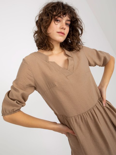 Sukienka EM-SK-004.06 ciemny bezowy S/M Sukienka EM-SK-004.06 ciemny bezowy S/M