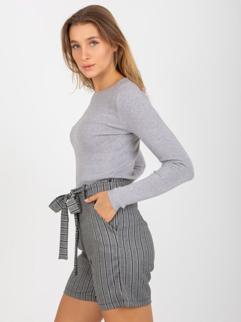 Szorty LK-SN-506942-4.29 szaro-czarny 40 Szorty LK-SN-506942-4.29 szaro-czarny 40