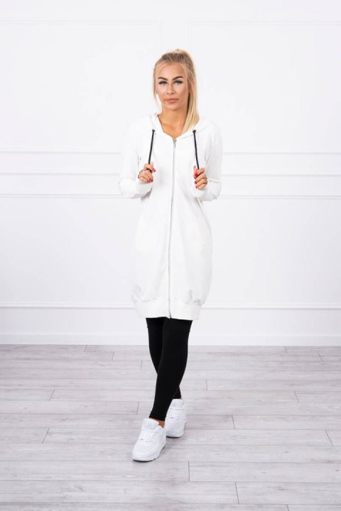 Bluza ecru z kapturem i kieszeniami – klasyczny codzienny look