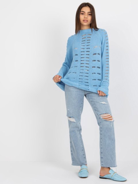 Sweter luźny, ażurowy jasnoniebieski z wełną one size Sweter luźny, ażurowy jasnoniebieski z wełną one size