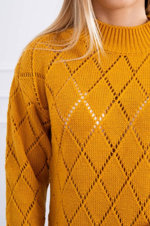 Sweter z półgolfem i wzorem w romby musztardowy Sweter z półgolfem i wzorem w romby musztardowy