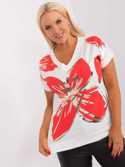 Bluzka ecru-czerwona z dekoltem w serek plus size Bluzka ecru-czerwona z dekoltem w serek plus size