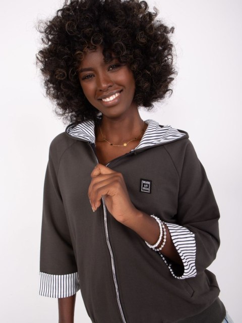 Bluza rozpinana z kaputer rękaw 3/4 ciemny khaki Bluza rozpinana z kaputer rękaw 3/4 ciemny khaki