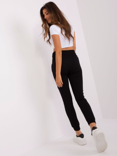 Spodnie dresowe EM-DR-HS-21-599.32 czarny L Spodnie dresowe EM-DR-HS-21-599.32 czarny L