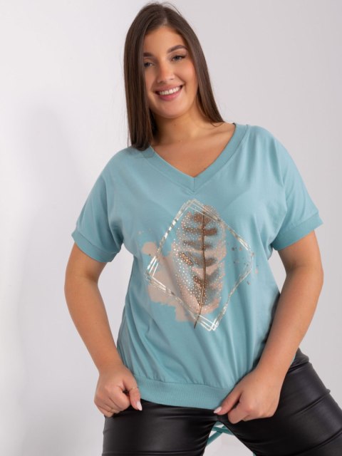 Bluzka t-shirt pistacjowy z nadrukiem pióro plus size Bluzka t-shirt pistacjowy z nadrukiem pióro plus size
