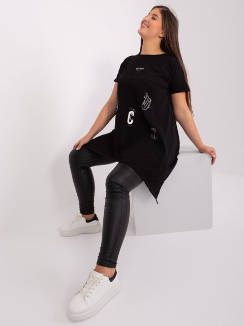 Tunika basic luźna plus size czarna dłuższe boki Tunika basic luźna plus size czarna dłuższe boki