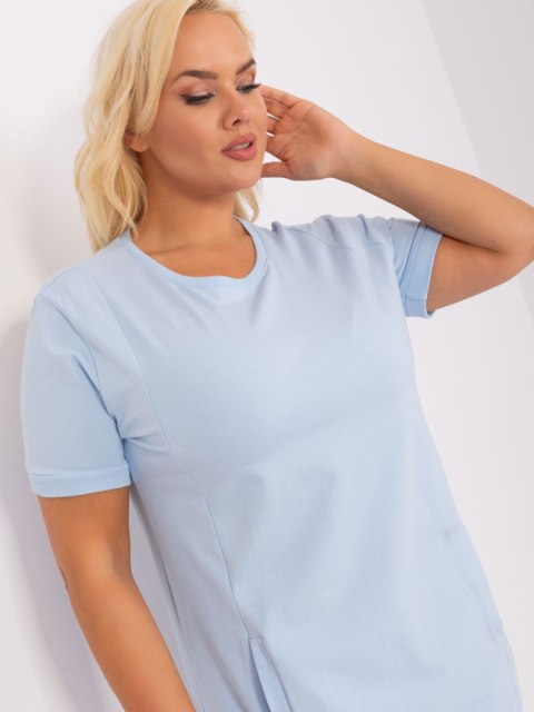 Sukienka jasno niebieska sportowa przed kolano plus size Sukienka jasno niebieska sportowa przed kolano plus size
