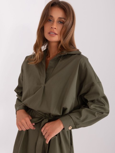 Sukienka koszulowa z paskiem khaki Zuluna Sukienka koszulowa z paskiem khaki Zuluna