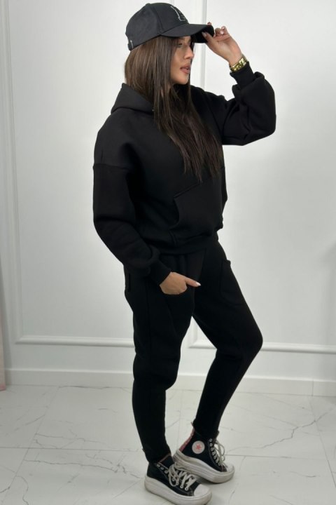 Komplet sportowy damski spodnie i bluza czarny Komplet sportowy damski spodnie i bluza czarny