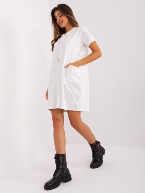 Sukienka RV-SK-8723.89P ecru L/XL Sukienka RV-SK-8723.89P ecru L/XL