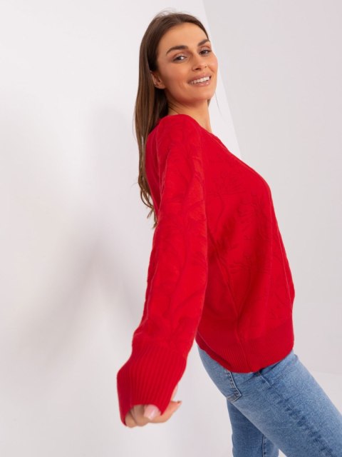 Sweter damski klasyczny ze ściągaczami czerwony Sweter damski klasyczny ze ściągaczami czerwony