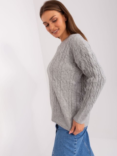 Sweter damski szary z warkoczami i ściągaczami oversize Sweter damski szary z warkoczami i ściągaczami oversize