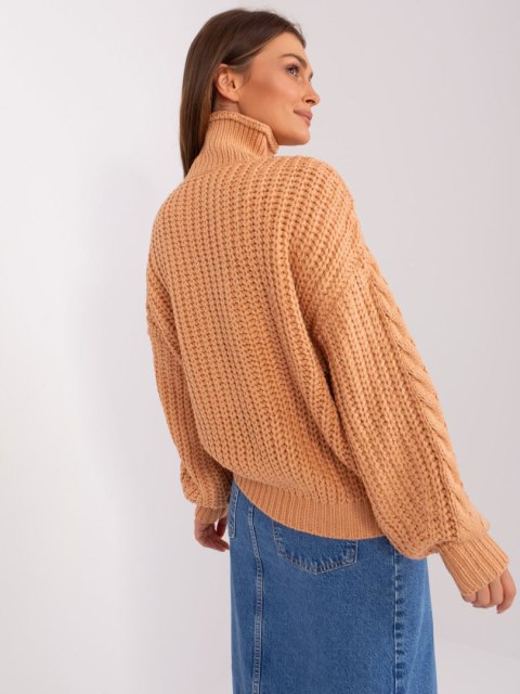 Sweter AT-SW-2350.91P brzoskwiniowy Sweter AT-SW-2350.91P brzoskwiniowy