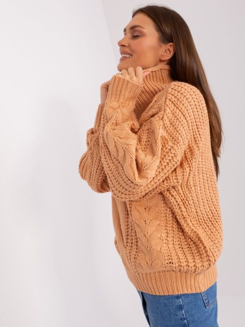 Sweter AT-SW-2350.91P brzoskwiniowy Sweter AT-SW-2350.91P brzoskwiniowy