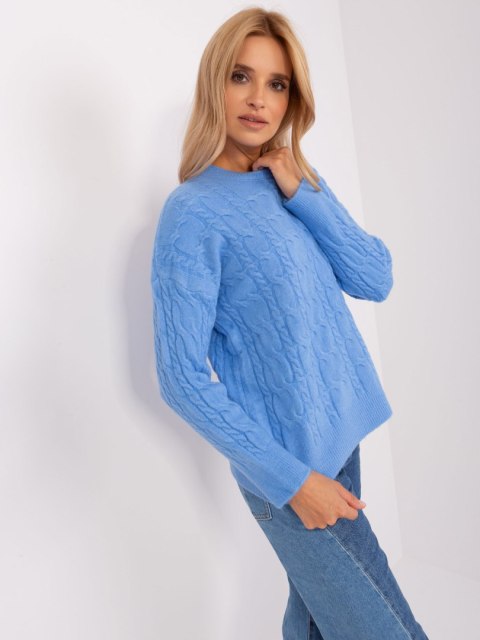Sweter damski niebieski z warkoczami i ściągaczami oversize Sweter damski niebieski z warkoczami i ściągaczami oversize
