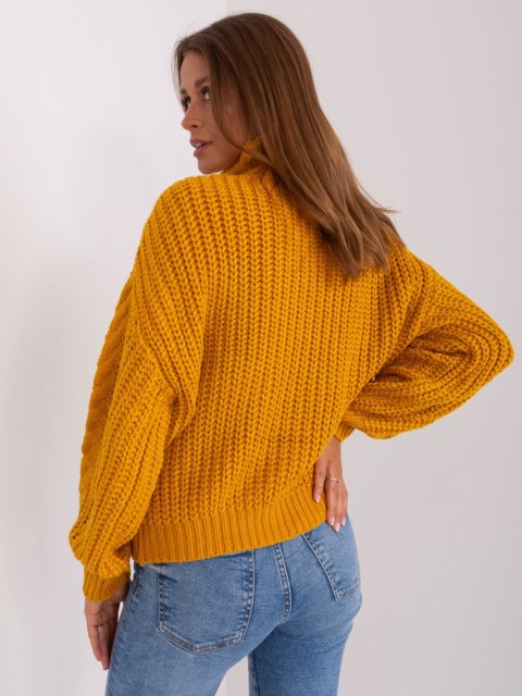 Sweter AT-SW-2350.91P ciemny żółty Sweter AT-SW-2350.91P ciemny żółty