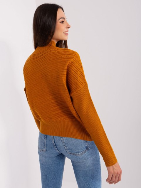 Sweter z półgolfem brązowy, oversize, nietoperz, asymetryczny Sweter z półgolfem brązowy, oversize, nietoperz, asymetryczny