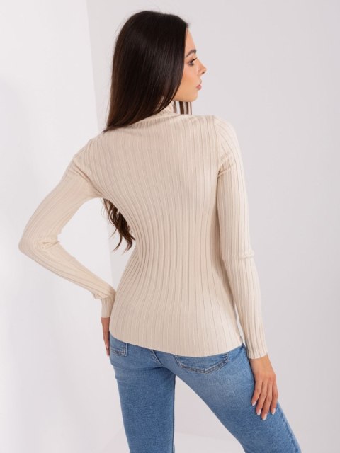 Golf sweter dopasowany prążkowany jasny beżowy Golf sweter dopasowany prążkowany jasny beżowy