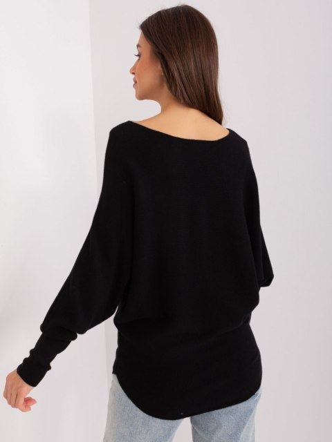 Sweter dzianinowy czarny oversize gładki S/M Sweter dzianinowy czarny oversize gładki S/M
