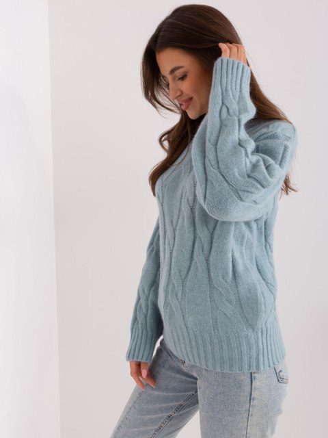 Sweter miętowy z warkoczami i ściągaczami akrylowy Sweter miętowy z warkoczami i ściągaczami akrylowy