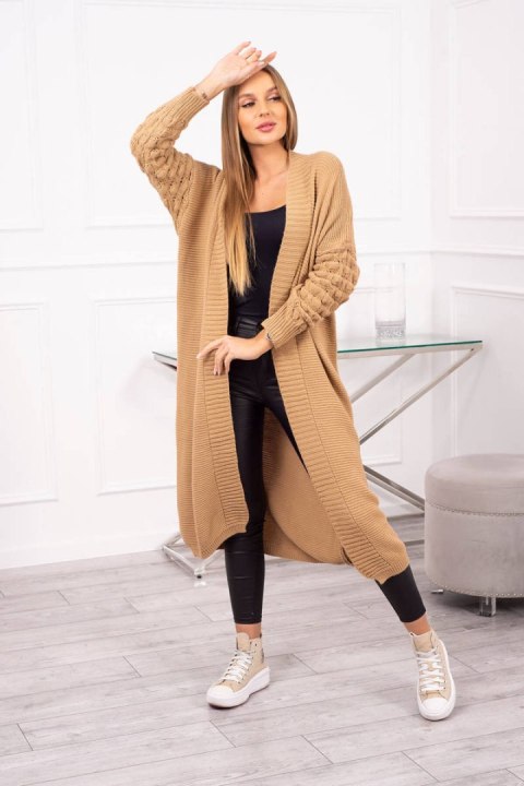 Sweter z bąbelkami na rękawie camelowy kardrigan długi Sweter z bąbelkami na rękawie camelowy kardrigan długi