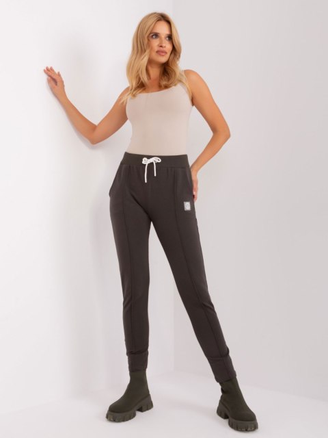 Spodnie dresowe RV-DR-9023.49P ciemny khaki L/XL Spodnie dresowe RV-DR-9023.49P ciemny khaki L/XL