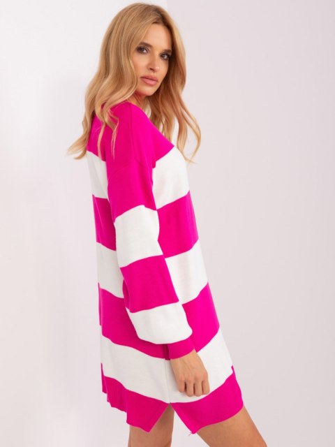 Sweter oversize w fuksjowe paski długi akrylowy Sweter oversize w fuksjowe paski długi akrylowy