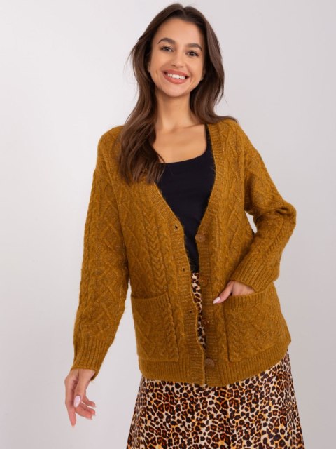 Sweter AT-SW-2358.31 ciemny żółty Sweter AT-SW-2358.31 ciemny żółty