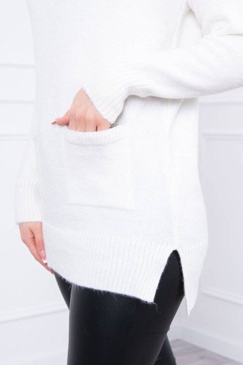 Sweter ze stójką ecru