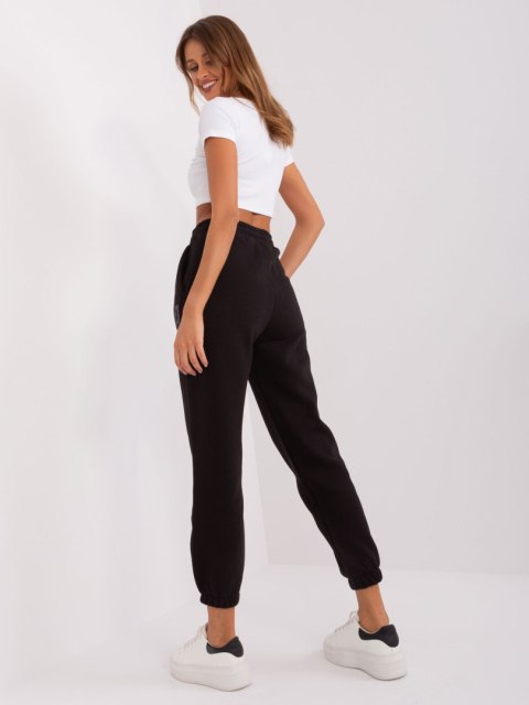Spodnie dresowe D10047O62214B1 czarny XL Spodnie dresowe D10047O62214B1 czarny XL