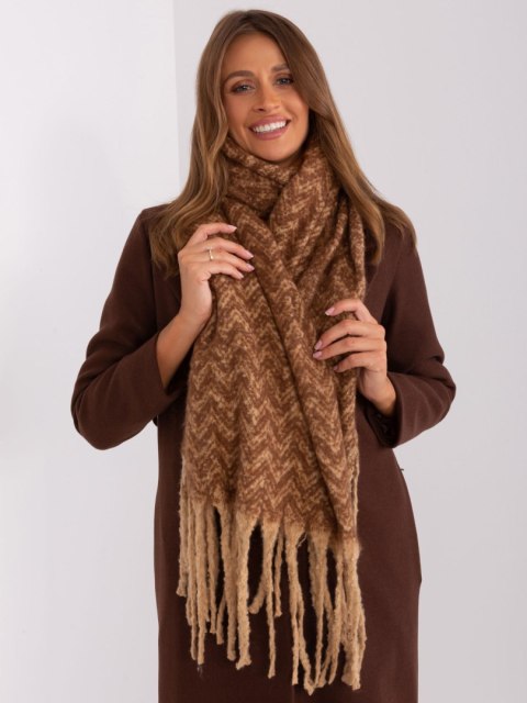 Szalik AT-SZ-23125.75 camelowy Szalik AT-SZ-23125.75 camelowy