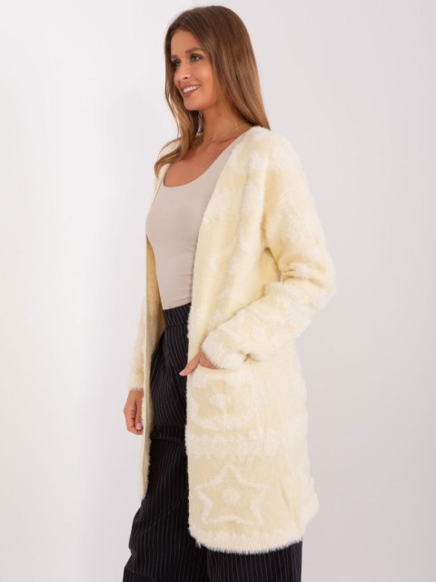 Sweter AT-SW-234503.00P jasny beżowy Sweter AT-SW-234503.00P jasny beżowy