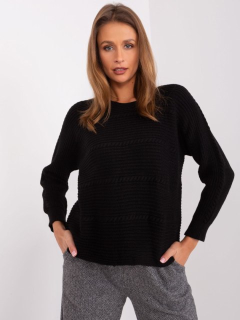 Sweter czarny klasyczny z warkoczami akrylowy Sweter czarny klasyczny z warkoczami akrylowy
