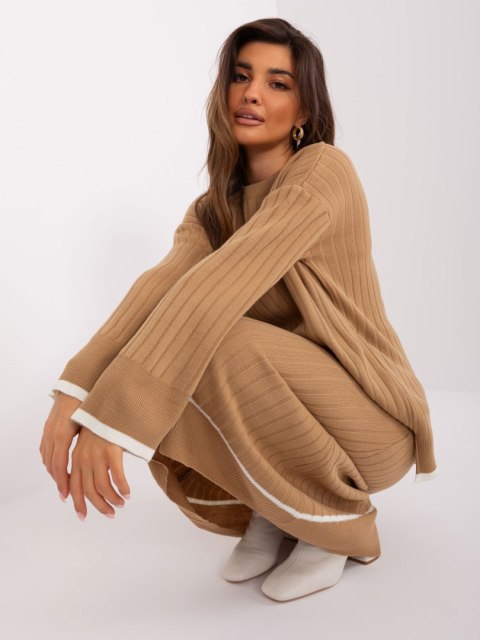Komplet BA-KMPL-2210.28P camelowy Komplet BA-KMPL-2210.28P camelowy