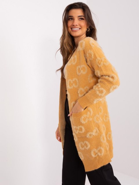 Sweter AT-SW-234502.38X camelowy Sweter AT-SW-234502.38X camelowy
