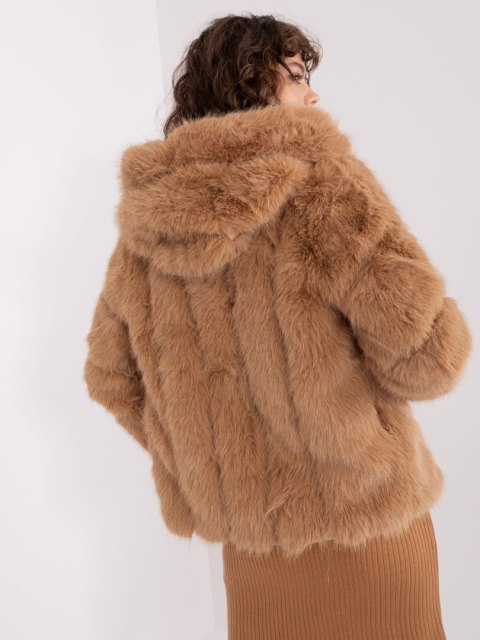 Kurtka AT-KR-2386.00P camelowy S/M Kurtka AT-KR-2386.00P camelowy S/M